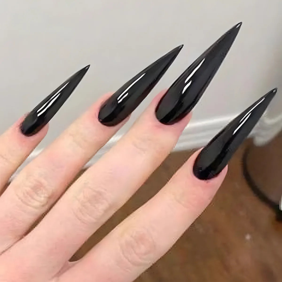 24Pcs Black Y2k Fake Nails with Diamond Halloween Long Almond False Nail Butterfly Design Wearable Oval Press on Nails Tips