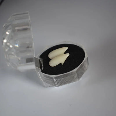 Realistic Vampire Fangs – Halloween Costume Props